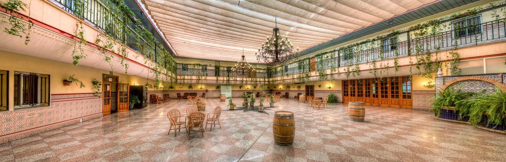 Hotel Sandra Alcalá de Guadaira Exteriér fotografie