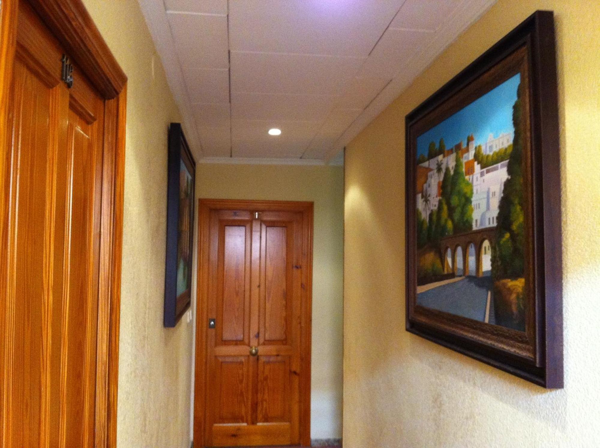 Hotel Sandra Alcalá de Guadaira Exteriér fotografie