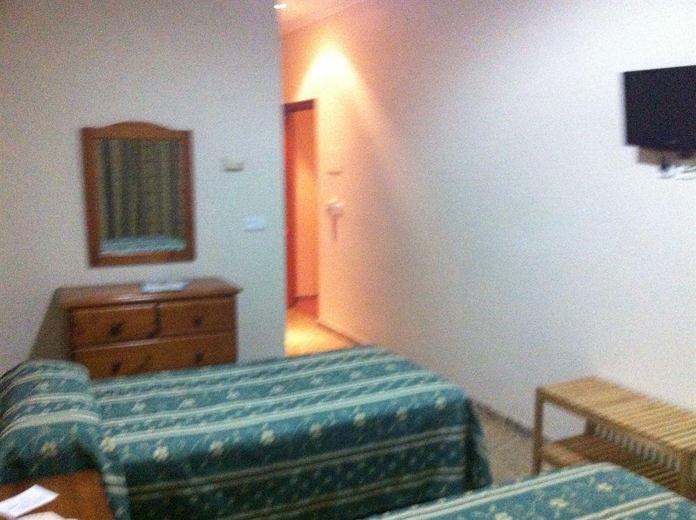 Hotel Sandra Alcalá de Guadaira Exteriér fotografie