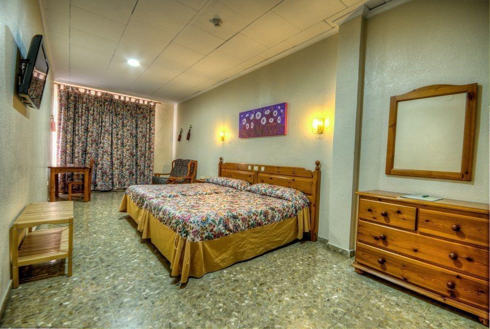 Hotel Sandra Alcalá de Guadaira Exteriér fotografie